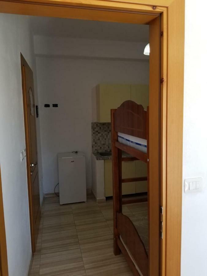 Romantika Shëngjin Exteriör bild