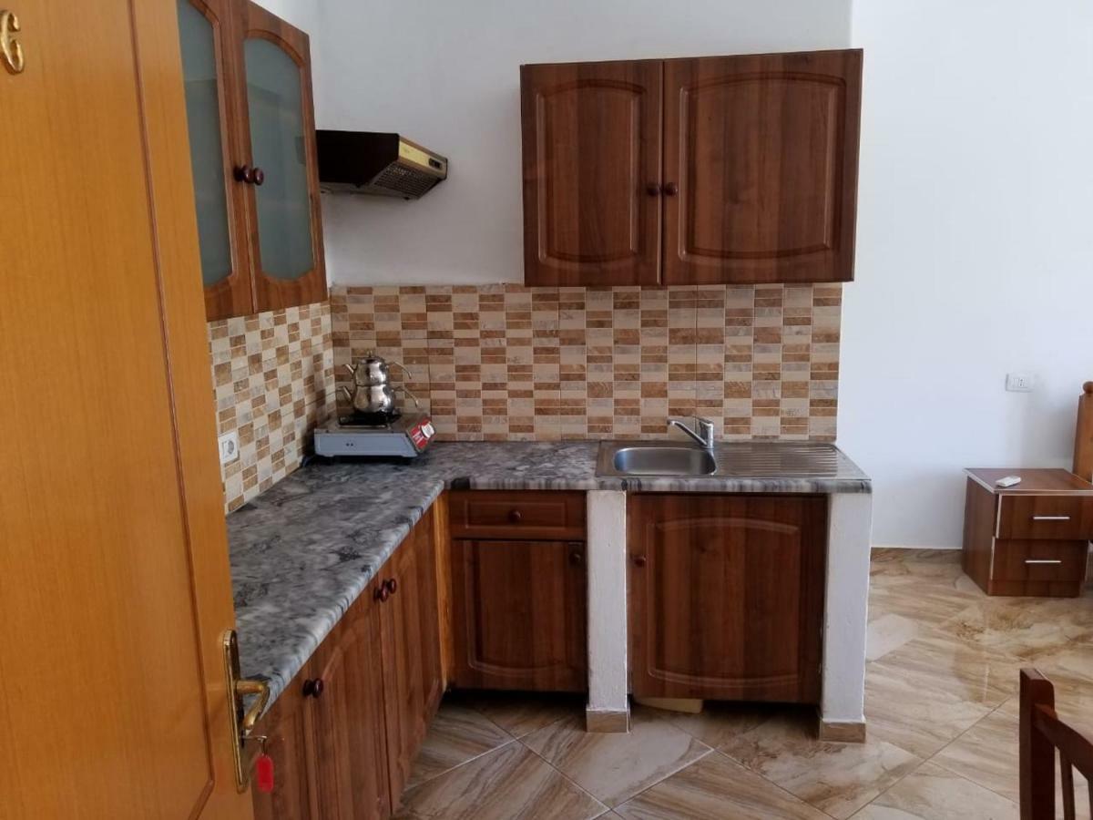 Romantika Shëngjin Exteriör bild